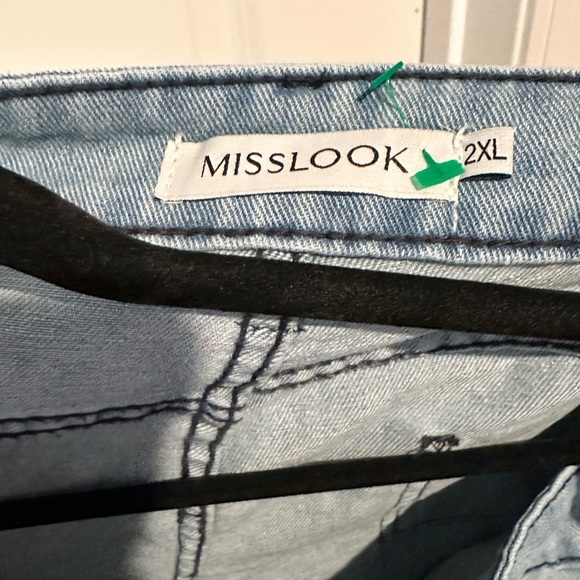 MISSLOOK Blue Straight Leg Jeans with Floral Embellishments - Picture 4 of 4